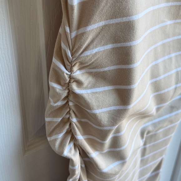 Old Navy Beige Striped Maternity Short-Sleeve Bodycon Dress, Size Medium - Picture 4 of 7